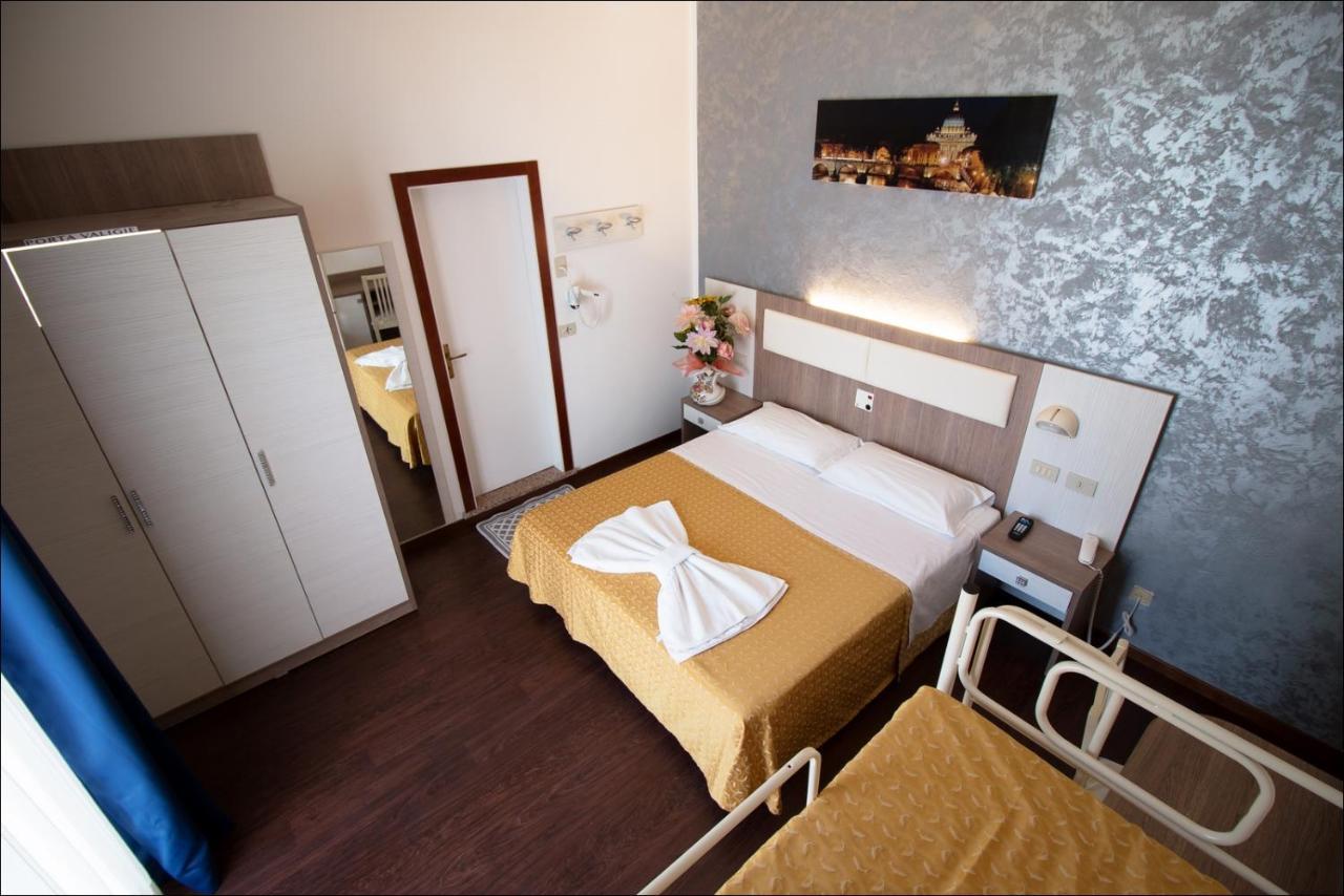 Hotel Belfiore Misano Adriatico Exterior photo