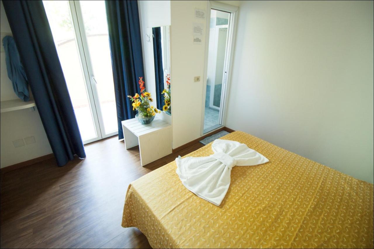 Hotel Belfiore Misano Adriatico Exterior photo
