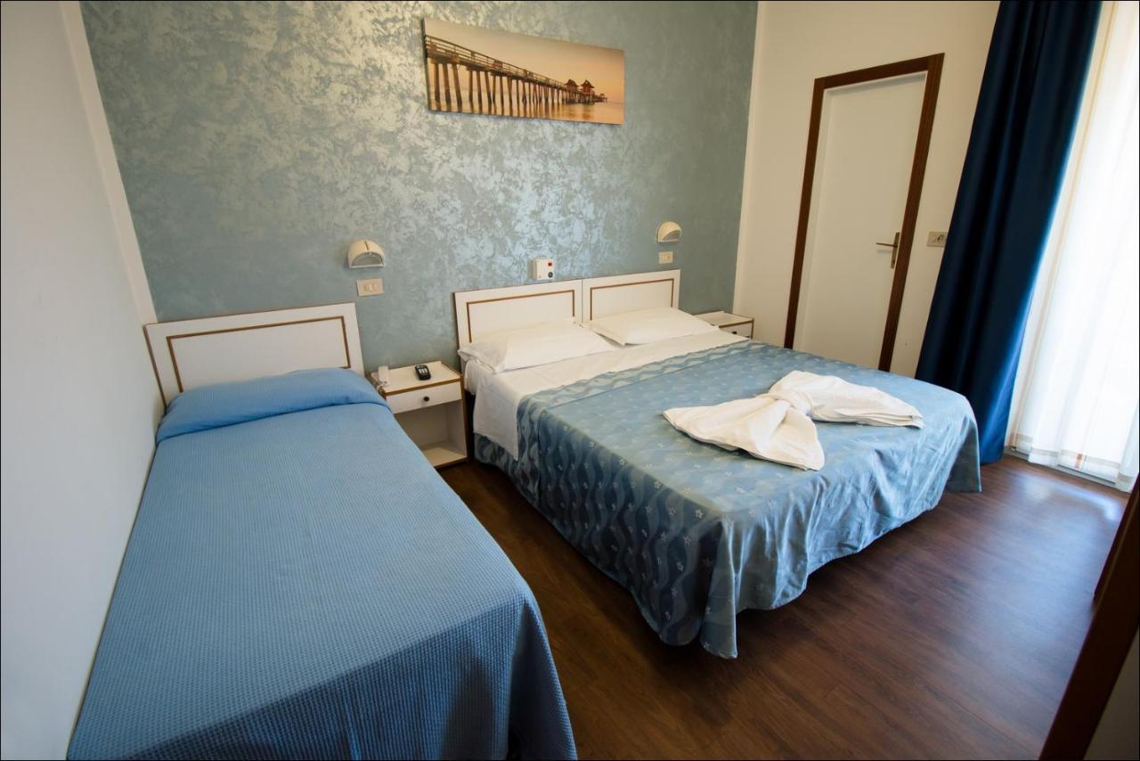 Hotel Belfiore Misano Adriatico Exterior photo