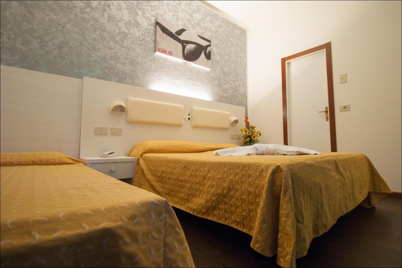 Hotel Belfiore Misano Adriatico Exterior photo